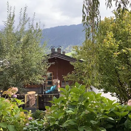 Tirolernaturschlaf Comfortable Chalet