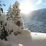 In Tyrol For 6 People شاليه Grafenweg