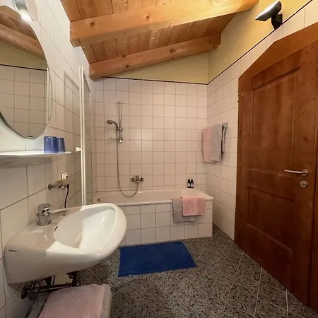 Horská chata In Tyrol For 6 People Grafenweg