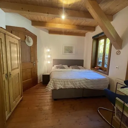 In Tyrol For 6 People Horská chata Grafenweg